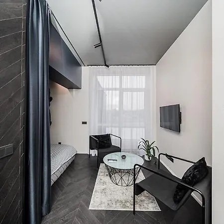 Butas Butas Su Jacuzzi Kauno Miesto Centre *