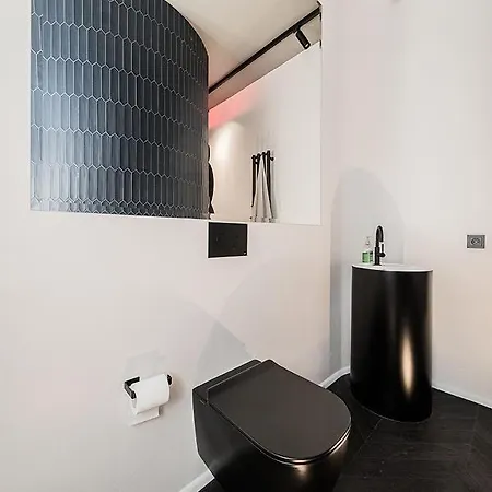 Butas Su Jacuzzi Kauno Miesto Centre Apartment Kaunas
